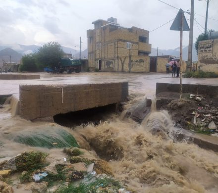 جاده قدیم فسا-داراب مسدود شد/ تخلیه چهار روستا در داراب