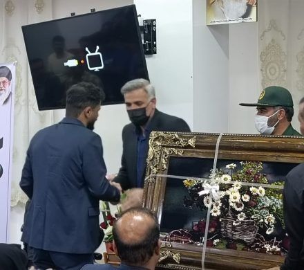 مراسم تجلیل از قهرمان کشتی گیر دارابی برگزار شد